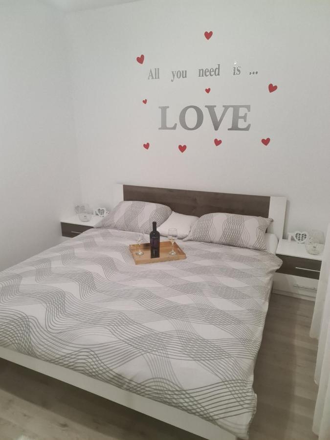 Manuela Apartment Senj  Bagian luar foto