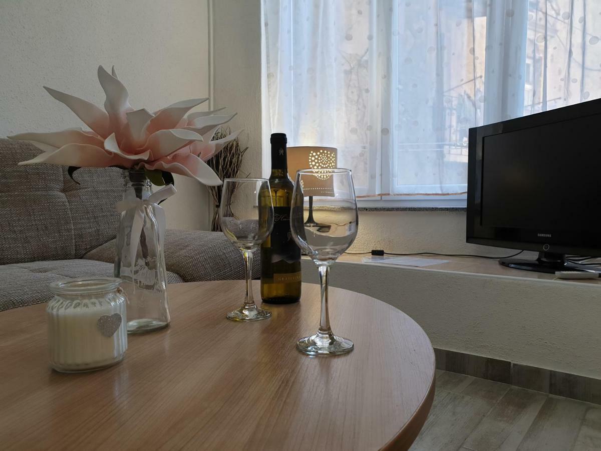 Manuela Apartment Senj  Bagian luar foto